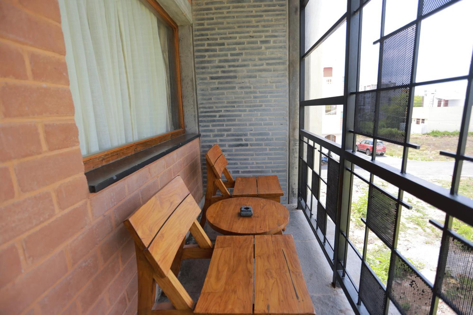 Villa Ecotiva Pondicherry Esterno foto
